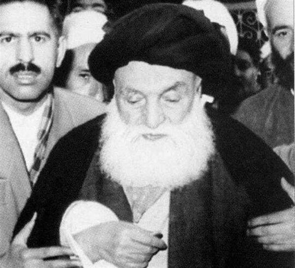 این پیرزن مادرم بود