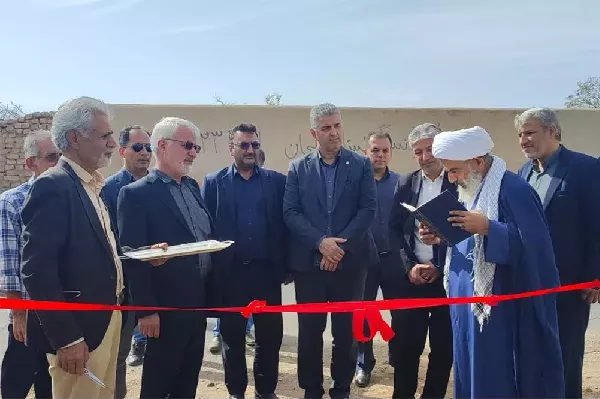 سایت ارتباطی روستای حسن‌آباد نیزار قم به بهره‌برداری رسید