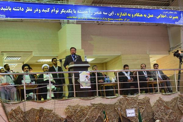 وزیر ارتباطات و فناوری اطلاعات تأکید کرد: جبران عقب ماندگی برنامه پنجم با تفکر بسیجی